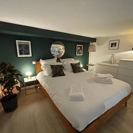 Et Spacieux Apartment